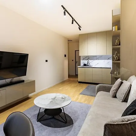 New & Modern Luxury With Balcony *