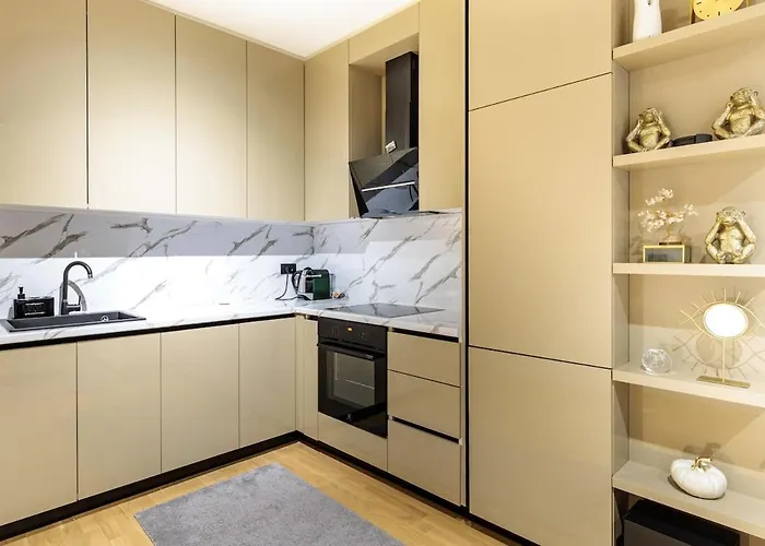 Apartman New & Modern Luxury With Balcony *